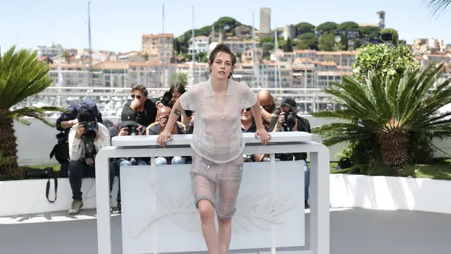 Aturan Dress Code Cannes 2026 Terus Dilanggar, Terbaru Kristen Stewart dan Riley Keough
