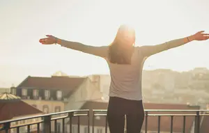 7 Kebiasaan Pagi Orang Cerdas secara Mental dan Emosional, Bikin Hari Lebih Positif