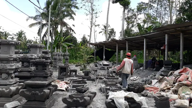 Pemberdayaan BRI Bawa Klaster Perajin Batu Para Taro di Bali Semakin Berkembang