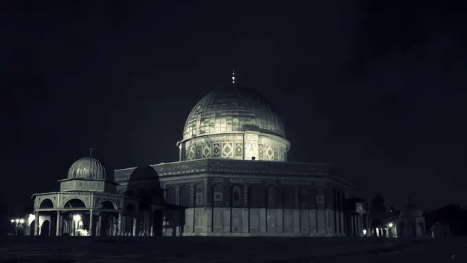 [Bintang] Isra Miraj, Jokowi: Kita Harus Naik Menjadi Lebih Baik