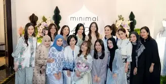Aurel Hermansyah salah satu member geng cendol yang hadir di acara tersebut. Ia tampil serba coklat mengenakan kerudung polos dan dress bercorak dari koleksi Ayu Dewi dipadukan celana putih panjang. [@drfeninugraha.spgk]