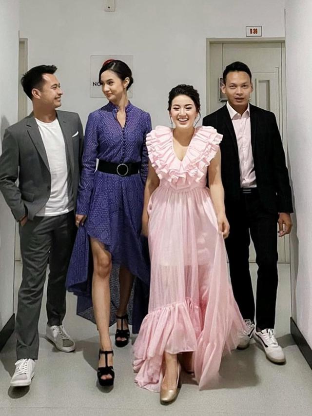 Bintang Suci Dalam Cinta di acara anniversary RANS Entertainment (Foto: Instagram/@rsn.dw)