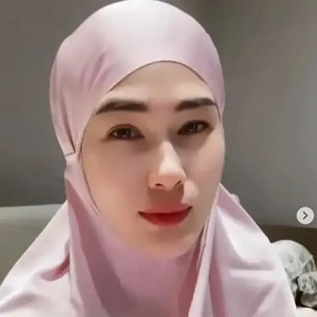 Unggahan Baim Wong tentang Stevie Agnecya. (Foto: Dok. Instagram @baimwong)