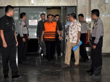 Mantan Wakakorlantas Polri, Brigjen Didik Purnomo, resmi ditahan KPK, Jakarta, Senin (11/11/2014). (Liputan6.com/Miftahul Hayat)