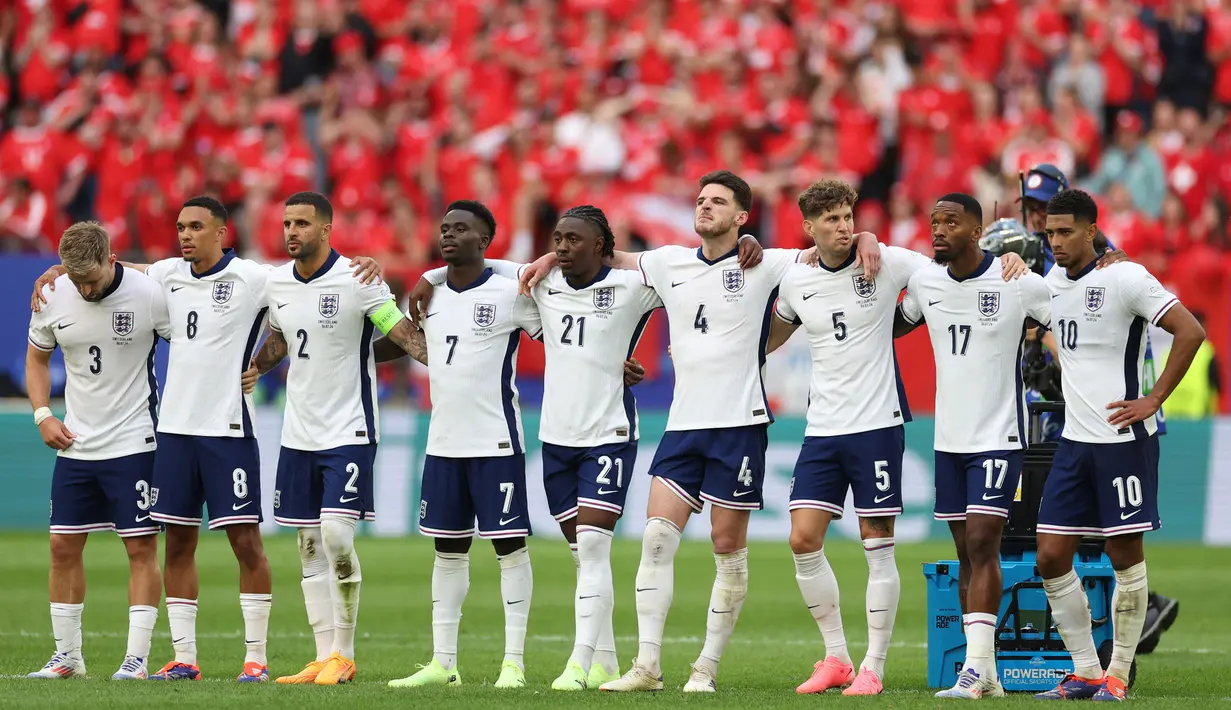 Inggris mengunci tiket ke semifinal Euro 2024 usai memenangi laga perempat final melawan Swiss. (Adrian DENNIS/AFP)