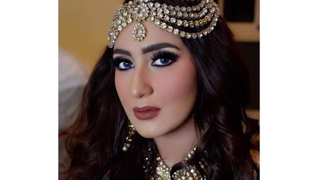 7 Potret Terbaru Tania Nadira, Mantan Istri Tommy Kurniawan yang Ternyata Sepupu Tasya Farasya