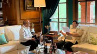 Seskab Teddy Bocorkan Isi Pertemuan Prabowo-Rosan di Hambalang