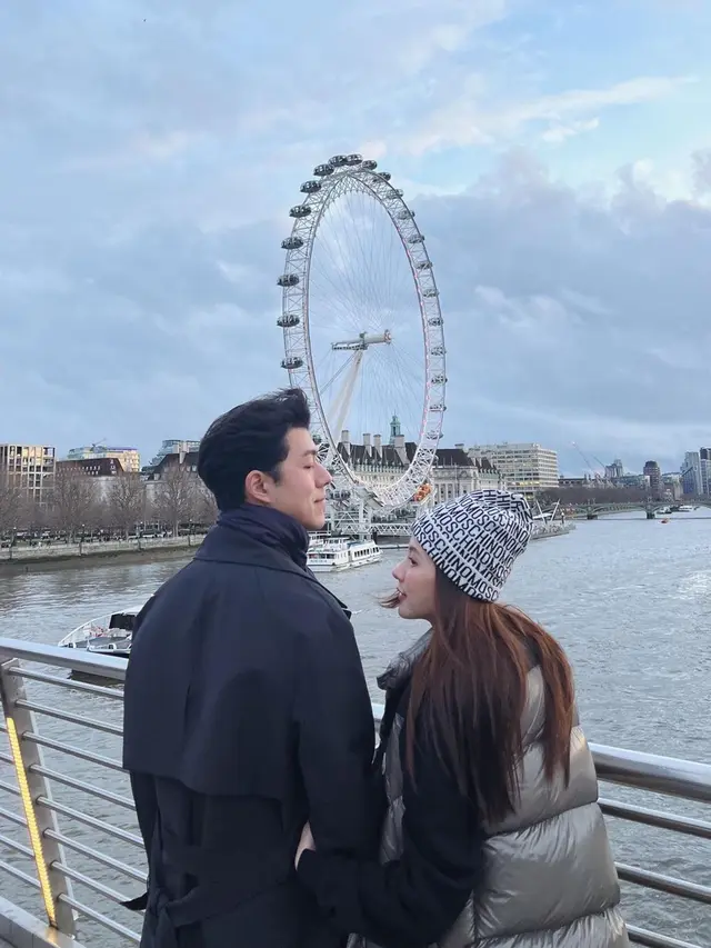 Potret Mesra Baifern Pimchanok dan Nine Naphat, Seru Liburan Bareng di London