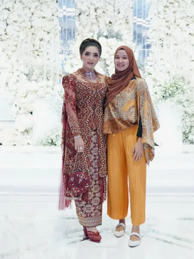 6 Potret Upit Babysitter Arsya Hermansyah Anak Ashanty, Curi Perhatian