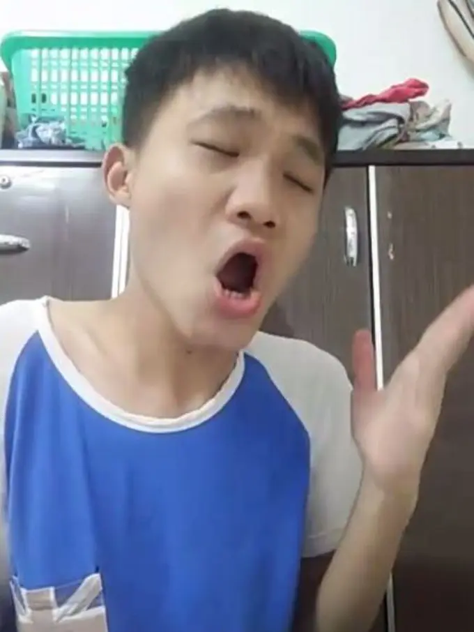 [Bintang] Dengar Suara Cowok Ini, Whitney Houston Bisa Hidup Lagi!