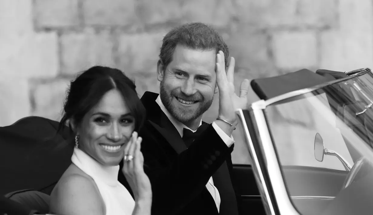 Ayah Meghan Markle   memperingatkan keluarganya untuk berhenti mengkritik hubungan Meghan Markle. (STEVE PARSONS / POOL / AFP)