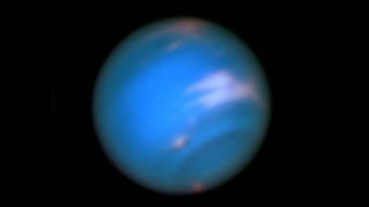 Astronom Menemukan 'Pusaran Hitam' Baru di Neptunus