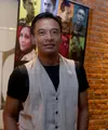 Lembaga Sensor Film (LSF) banyak memotong film ‘Iseng’ karya sutradara Adrian Tang. Donny Damara salah satu pemain mengaku kesal. (Andy Masela/Bintang.com)