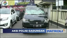 Polisi narkoba gadungan babak belur dihajar massa saat ketahuan lakukan rekayasa penangkapan dua pemuda di Senen, Jakarta Pusat.
