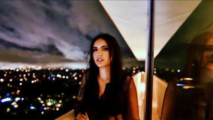 Noor Alfallah kekasih Al Pacino. (Foto: Instagram/nooralfallah)