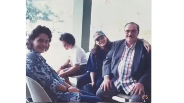 Berjuang Demi Keadilan, Ini 6 Potret Kenangan Tamara Bleszynski dan Mendiang Ayah