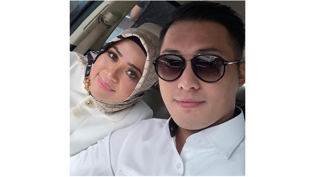 Potret Muzdalifah Gunakan Makeup Tebal (sumber: instagram/muzdalifah999)