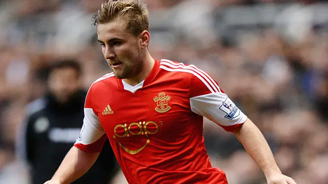 luke-shaw-131228b.jpg