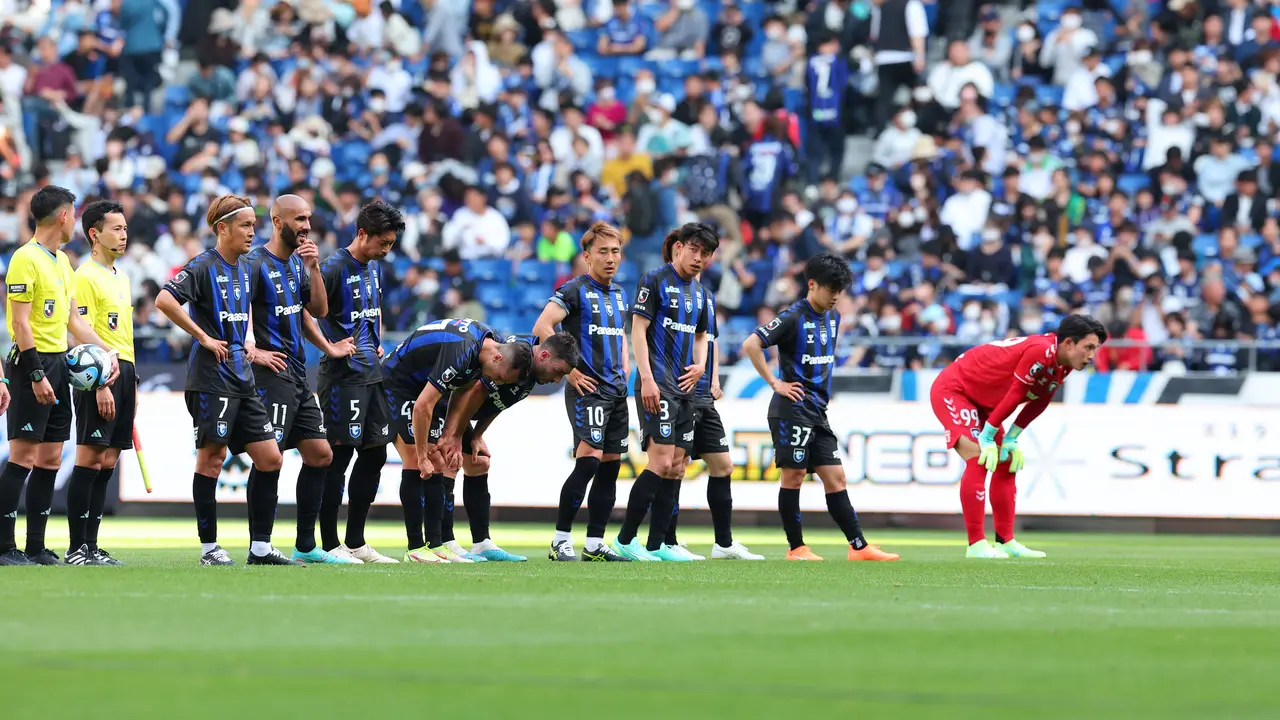 FOTO Tim Gamba Osaka - J1 League