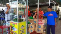 Masjid di Gorontalo Sediakan Etalase Makanan Gratis untuk Jemaah Salat Jumat