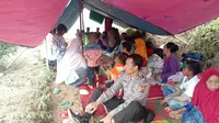 Trauma Diguncang Gempa, Ratusan Warga Bogor Pilih Tinggal di Tenda