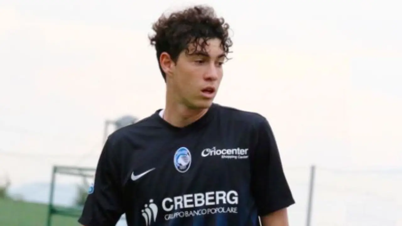 Bek muda Atalanta, Alessandro Bastoni (Foto: Atalanta/it)