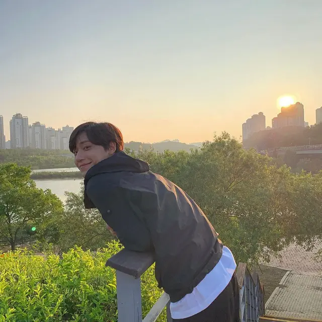 Lee Do Hyun (Instagram/ ldh_sky)