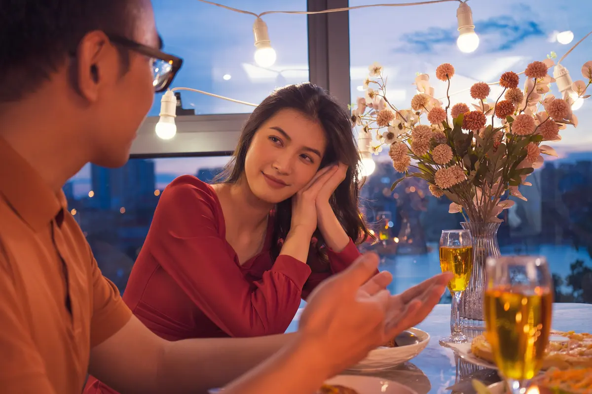 perempuan dan pasangan 7 juni