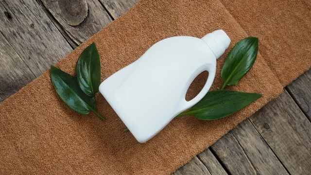 Biar Awet & Tetap Stylish, Ini Cara Merawat Pakaian Berbahan Linen