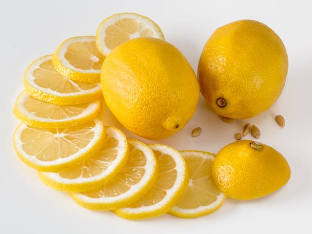 Manfaat Kulit Lemon untuk Wajah dan Tubuh