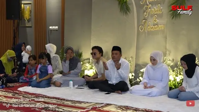 7 Momen Tasyakuran Khitan Ferdi dan Adzam Anak Sule, Digelar Sederhana Serba Putih