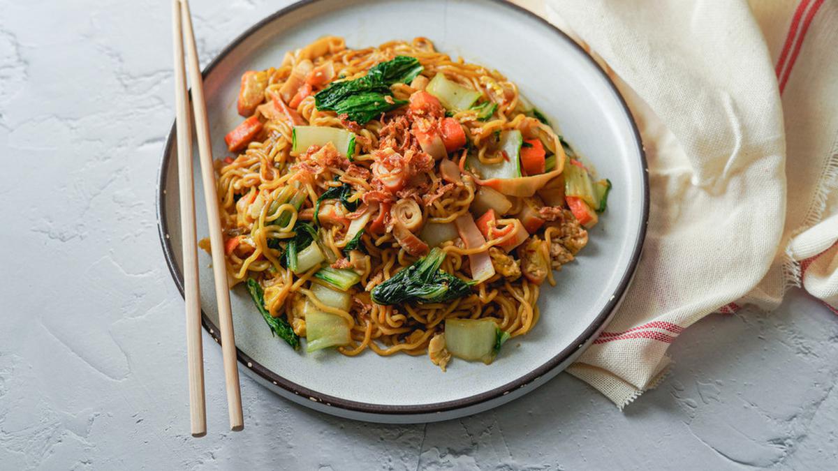 10 Cara Masak Mie Enak dan Praktis untuk Menu Harian dan Acara Spesial