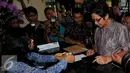 Pasha Ungu saat mendatangi KPK untuk melaporkan harta kekayaannya, Jakarta, Jumat (24/7/2015). Pelaporan tersebut sebagai syarat karena dirinya maju sebagai calon Walikota Palu. (Liputan6.com/Yoppy Renato)