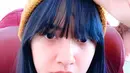 Kecantikan pemeran hits FTV semakin terlihat saja saat berponi seperti ini. Apalagi dengan gaya rambut sebahunya, membuat Nadya Arina terlihat begitu memesona. Gaya santainya ini sukses bikin netizen memujinya cantik. (Liputan6.com/IG/@nadyaarina)