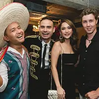 Bunga Citra Lestari, kini sudah genap berusia 35 tahun, tepatnya pada 22 Maret 2018 silam. Di hari bahagianya itu, wanita yang akrab disapa BCL ini merayakan bersama suami dan orang-orang terdekatnya. (Instagram/bclsinclair)