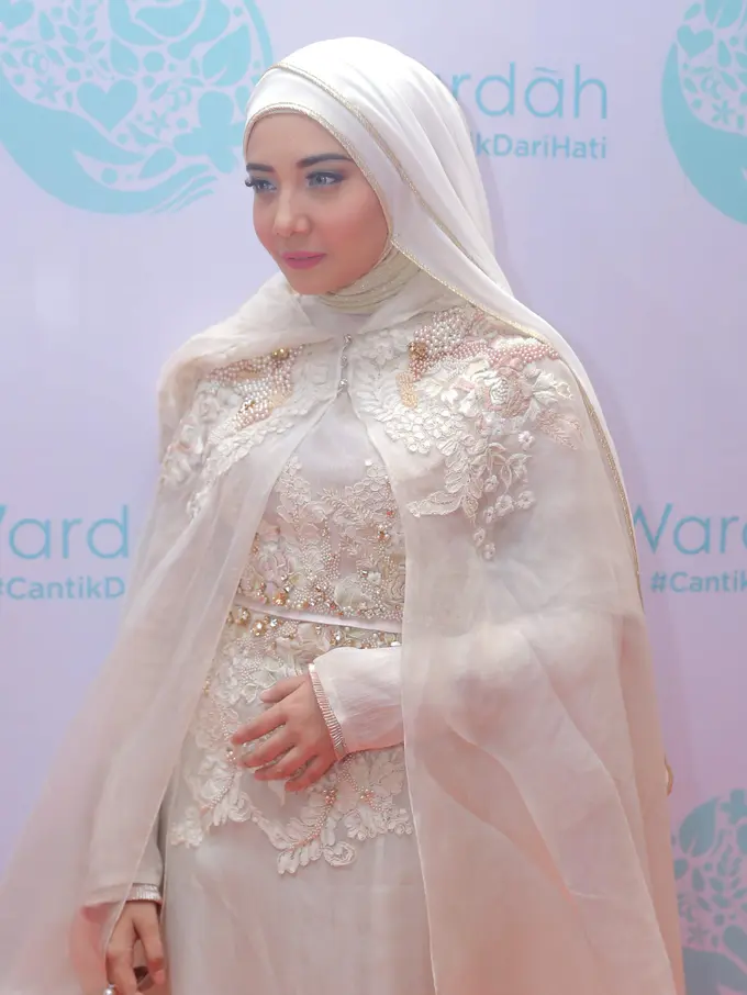 [Bintang] Zaskia Sungkar