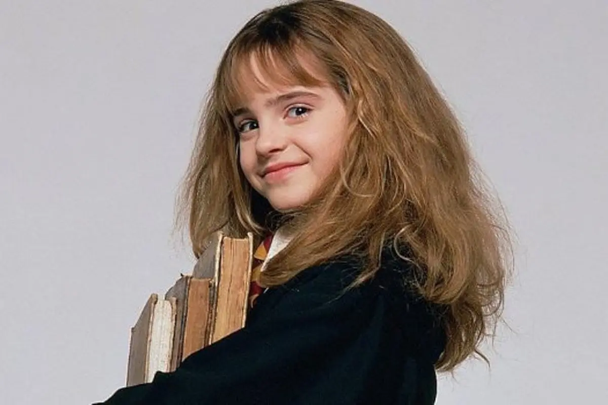 [Bintang] Terungkap, Emma Watson Pakai Gigi Palsu di Film Harry Potter