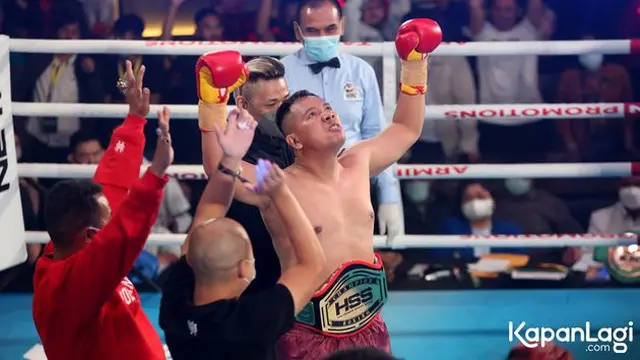 Pertandingan Tinju Vicky Prasetyo dan Aldi Taher