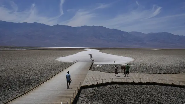 Death Valley Capai Suhu 53 Derajat Celcius