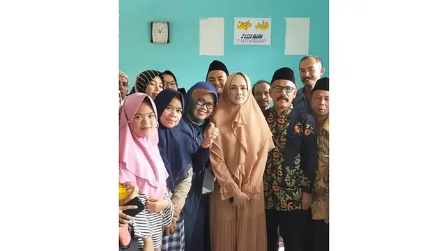 6 Potret Mulan Jameela saat Lakukan Kunjungan Masyarakat, Jalankan Tugas Anggota DPR