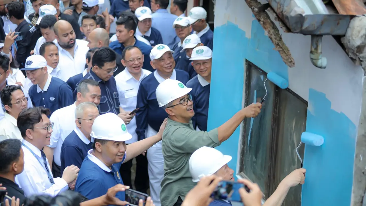 renovasi rumah tak layak huni di bandung