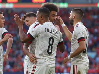 Liga Inggris sebagai liga terbaik di dunia menjadi salah satu liga yang banyak memasok para pemain yang menghuni skuad timnas masing-masing negara untuk berlaga di Piala Dunia 2022 Qatar. Seperti Timnas Belgia, dari 26 pemain dalam skuad pilihan pelatih Roberto Martinez, 7 di antaranya berasal dari Liga Inggris. Kecuali Kevin De Bruyne yang membela Manchester City sebagai klub Big Six, enam pemain lainnya justru berasal dari 4 klub semenjana di Liga Inggris. Siapa saja? Simak uraiannya berikut ini. (AFP/Geoff Caddick)