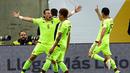Pemain Venezuela merayakan gol Jose Velazquez ke gawang Meksiko dalam laga Grup C Copa America 2016 di Stadion NRG, Houston, AS, Selasa (14/6/2016) WIB. (AFP/Alfredo Estrella)