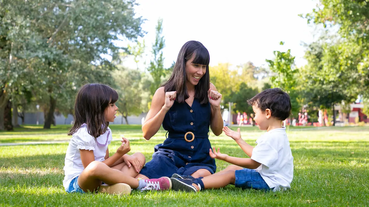 wanita oktober ibu anak bermain