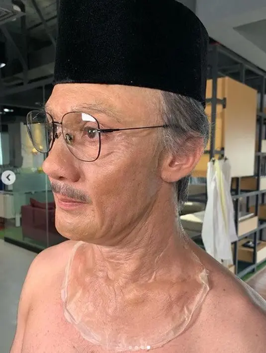 Reza Rahadian (Foto: Instagram/officialpilarez)