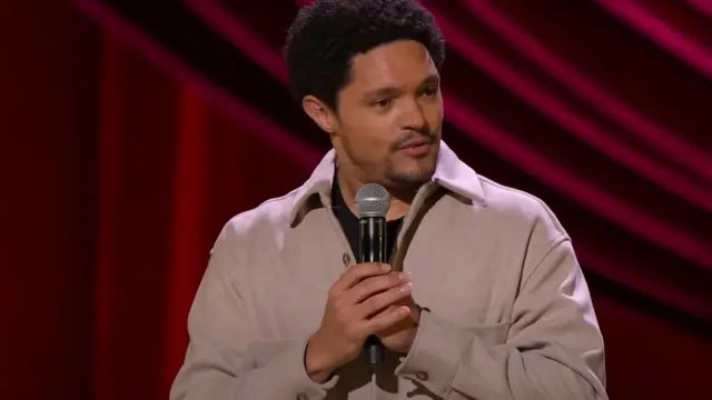 Sosok Trevor Noah yang Jadi Pembawa Acara Grammy Awards 2025 (credit: YouTube/Trevor Noah)