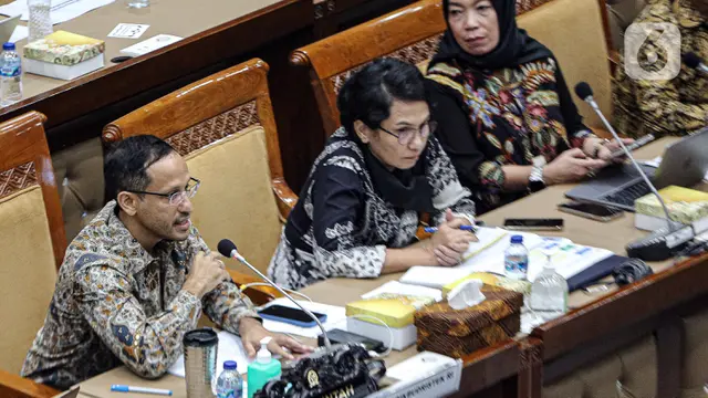 Mendikbudristek Nadiem Makarim Bahas Formasi Guru PPPK Bersama Komisi X DPR