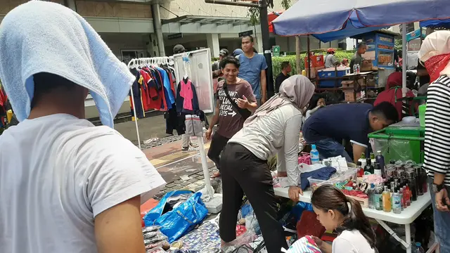 PKL di Car Free Day, Bundaran HI, Jakarta.
