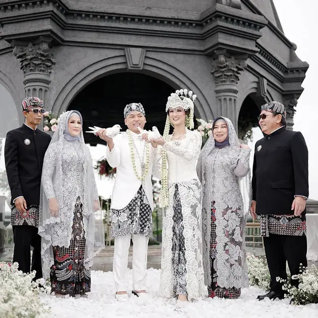 7 Momen Akad Nikah Atries Angel Mantan Kekasih Chef Juna, Usung Adat Sunda