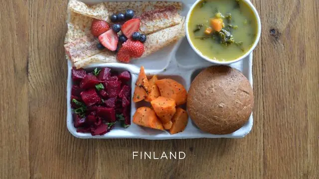 bekal sekolah di seluruh dunia (foto: boredpanda)